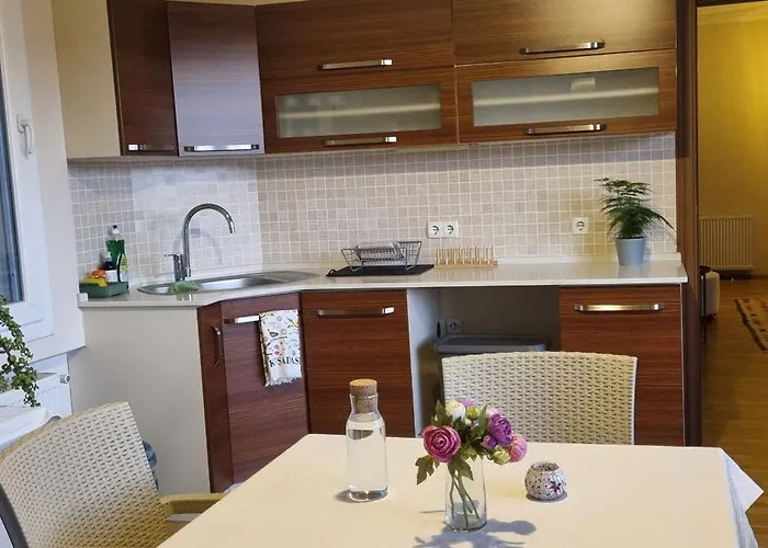 Ephesus Nocleg ze śniadaniem 4*