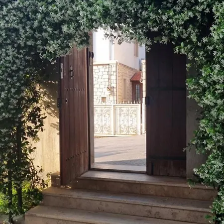 Bed & Breakfast Ephesus 4*